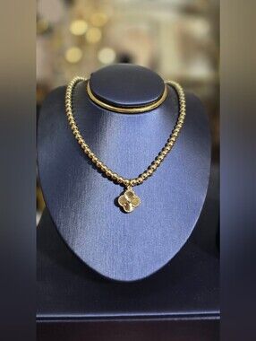 Gold Bead Clover Pendant Necklace